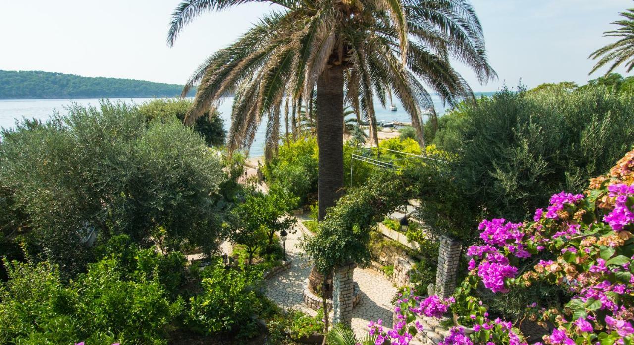 Apartments Picolo Paradiso Miljenko Debelic Barbat na Rabu Экстерьер фото