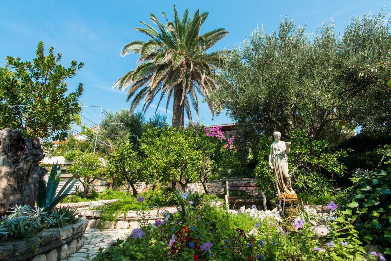 Apartments Picolo Paradiso Miljenko Debelic Barbat na Rabu Экстерьер фото